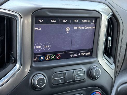 Used 2022 Chevrolet Silverado 1500 LT Trail Boss w/ Convenience Package II AWD/4WD image 23