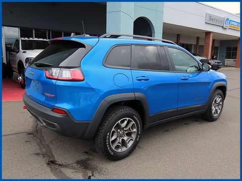 Certified 2022 Jeep Cherokee Trailhawk w/ Sun, Sound & Nav Group AWD/4WD image 7
