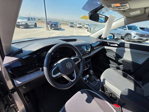 Used 2023 Volkswagen Taos S FWD image 11