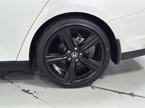 Used 2024 Honda Accord Sport image 23