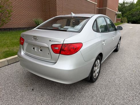 Used 2009 Hyundai Elantra GLS FWD image 11