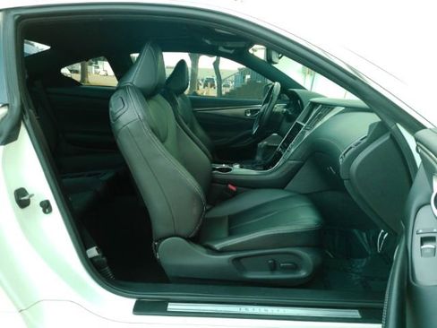 Used 2020 INFINITI Q60 3.0t Luxe image 17