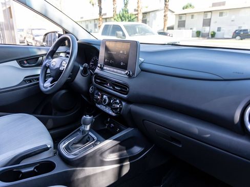 Used 2023 Hyundai Kona SEL FWD image 33