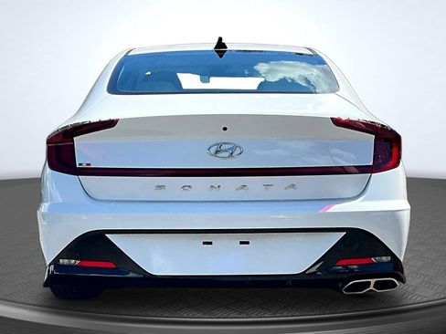 Used 2023 Hyundai Sonata SEL FWD image 4