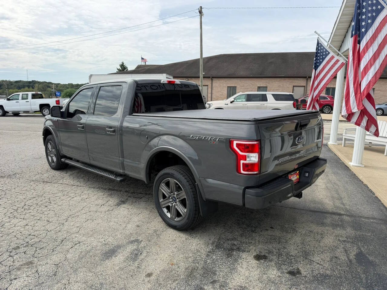 Used 2020 Ford F150 XLT w/ Equipment Group 302A Luxury AWD/4WD image 3