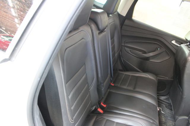 Used 2017 Ford Escape Titanium AWD/4WD image 9