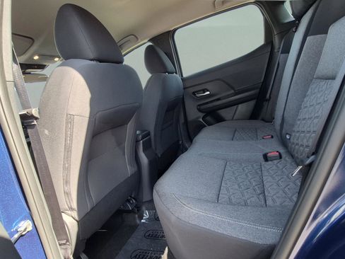 Certified 2025 Nissan Kicks SV AWD/4WD image 16