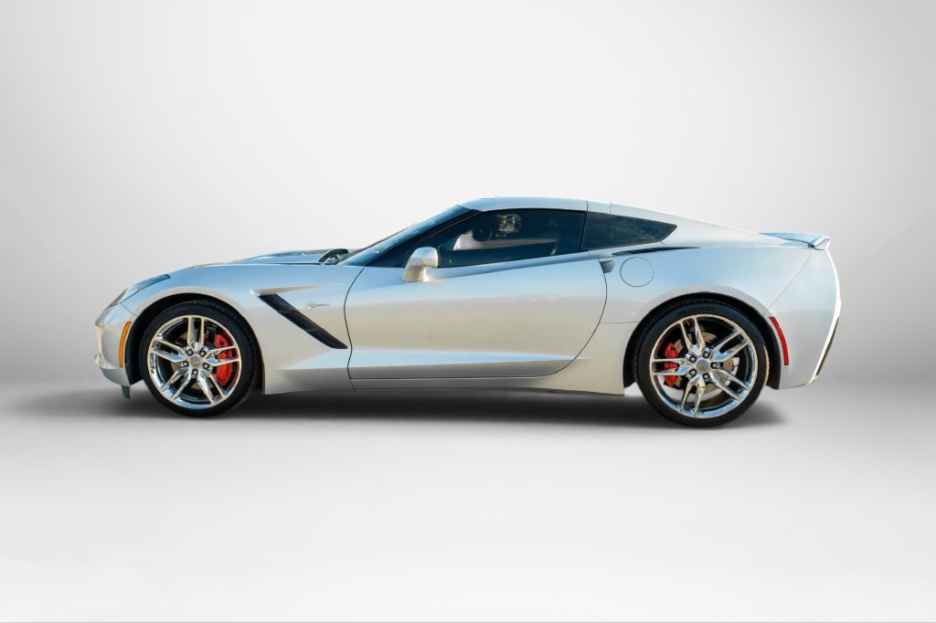 Used 2016 Chevrolet Corvette Stingray Coupe w/ 2LT Preferred Equipment Group RWD image 9