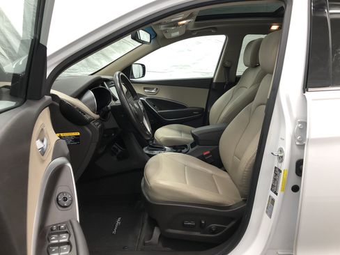 Used 2017 Hyundai Santa Fe Sport w/ 2.4L Tech Package 04 image 12