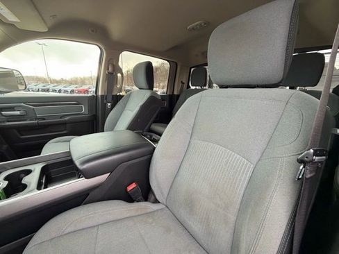 Used 2020 RAM 2500 Big Horn w/ Level 2 Equipment Group AWD/4WD image 13