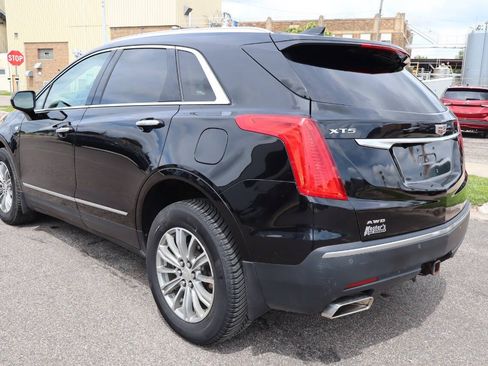Used 2018 Cadillac XT5 Luxury w/ Driver Awareness Package AWD/4WD image 4