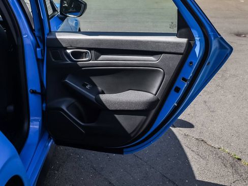 Used 2024 Honda Civic Sport image 17