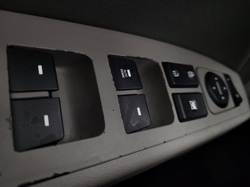 Used 2018 Hyundai Elantra SEL image 27