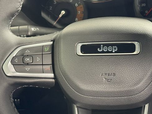 New 2026 Jeep Compass Latitude image 23