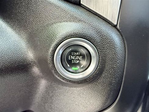 Used 2020 GMC Sierra 1500 Denali w/ Denali Ultimate Package AWD/4WD image 37