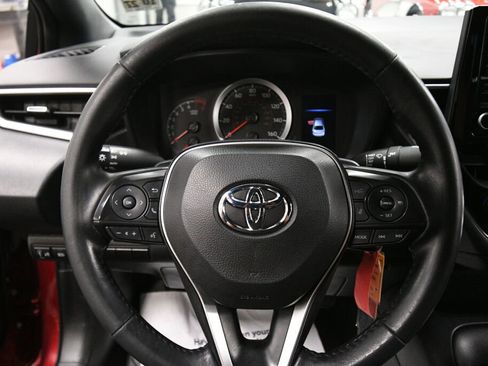 Used 2022 Toyota Corolla SE FWD image 11