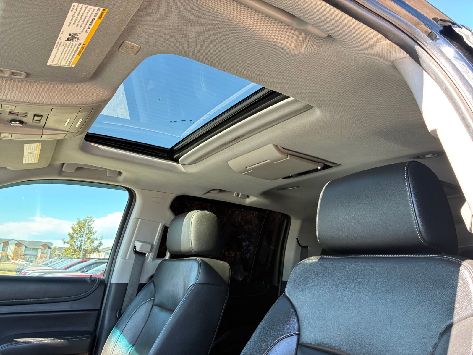 Used 2020 GMC Yukon XL SLT w/ Value Plus Edition AWD/4WD image 29