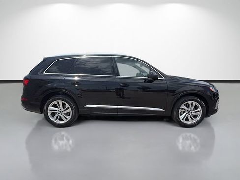 Used 2022 Audi Q7 3.0T Premium Plus AWD/4WD image 2