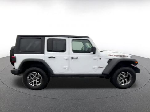 Used 2025 Jeep Wrangler Unlimited Rubicon image 16