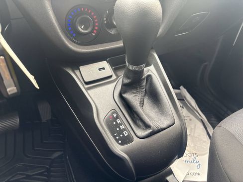 Used 2022 RAM ProMaster City Tradesman FWD image 19