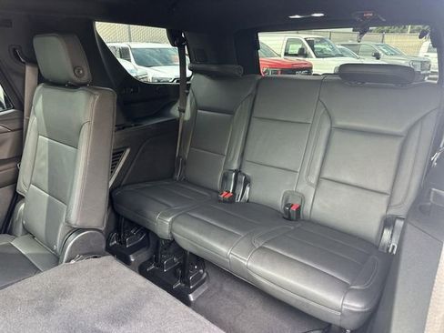 Used 2024 Chevrolet Tahoe Z71 w/ Luxury Package image 45