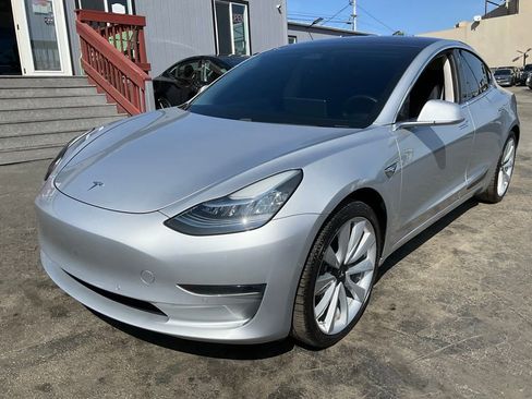 Used 2017 Tesla Model 3 Long Range image 85
