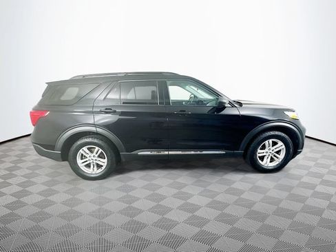 Certified 2023 Ford Explorer XLT w/ Equipment Group 202A AWD/4WD image 14