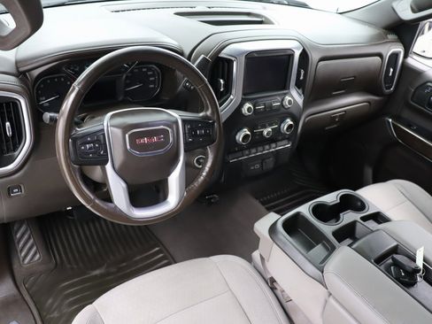 Used 2020 GMC Sierra 1500 SLE w/ SLE Value Package image 13