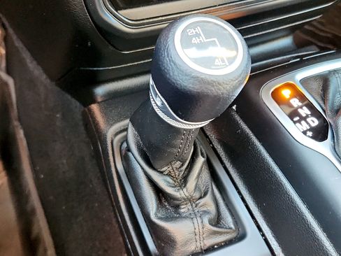 Used 2018 Jeep Wrangler Unlimited Sport S image 24