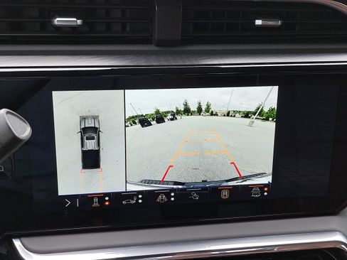 Used 2024 GMC Sierra 2500 Denali Ultimate w/ Max Trailering Package AWD/4WD image 24