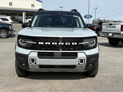 New 2026 Ford Bronco Sport Badlands w/ Sasquatch Badlands Package AWD/4WD image 2
