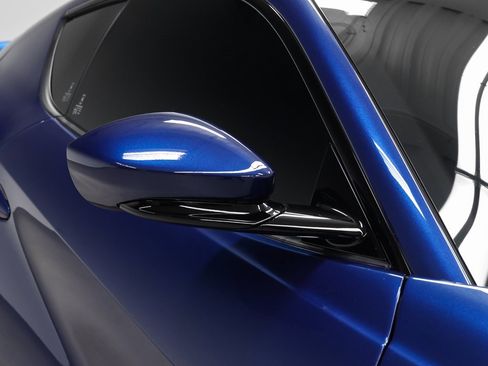 Certified 2022 Ferrari 812 Competizione image 13