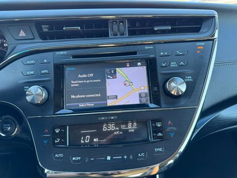 Used 2016 Toyota Avalon Touring image 20