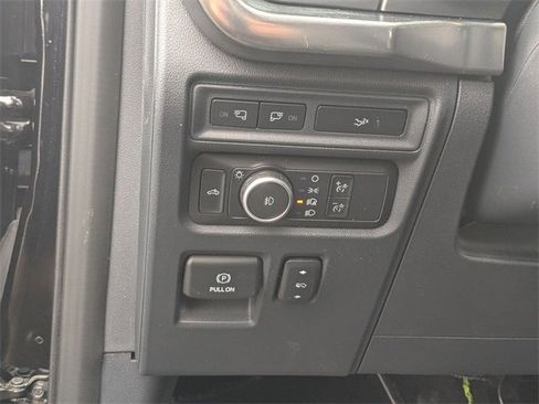 Used 2022 Ford F150 Lariat w/ Equipment Group 502A High image 12