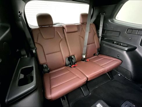 Used 2024 Kia Telluride SX image 37