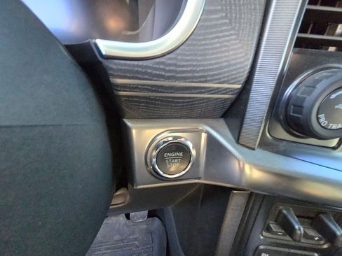 Used 2022 Ford F150 Platinum w/ Equipment Group 701A High image 19