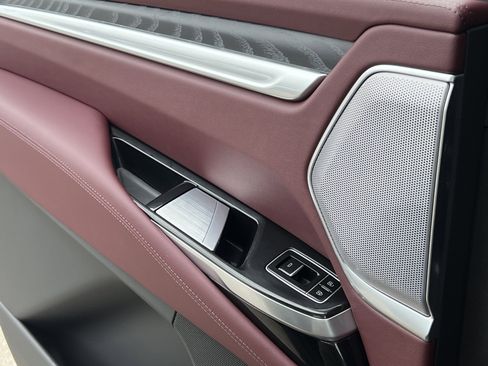 Used 2026 Cadillac Escalade ESV Sport w/ Touring Package image 44