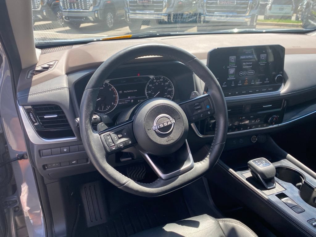 Used 2022 Nissan Rogue SL w/ SL Premium Package FWD image 15