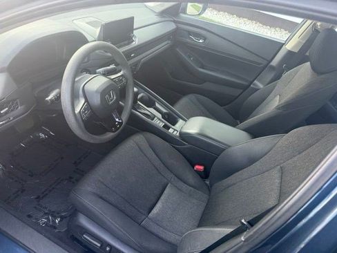 Used 2024 Honda Accord EX image 10