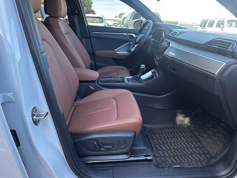 Used 2025 Audi Q3 2.0T Premium Plus image 28