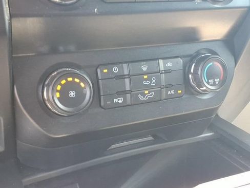 Used 2019 Ford F150 XL w/ Equipment Group 101A Mid AWD/4WD image 8