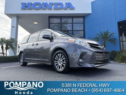 Used 2019 Toyota Sienna XLE w/ XLE Navigation Package