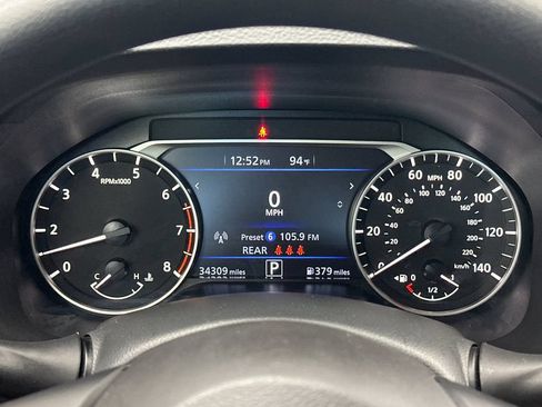 Used 2025 Nissan Altima 2.5 SV FWD image 22