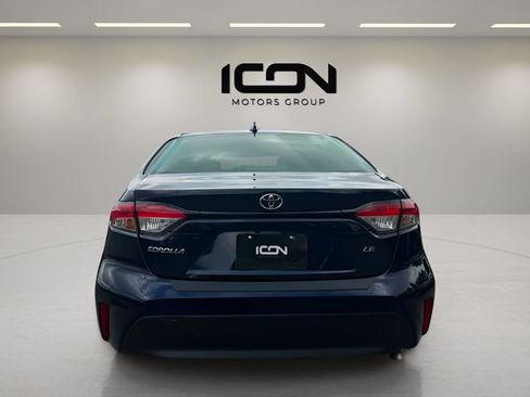 Used 2025 Toyota Corolla LE FWD image 4