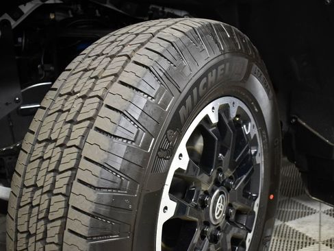 New 2026 Toyota Tundra SR5 w/ TRD Off-Road Package AWD/4WD image 9