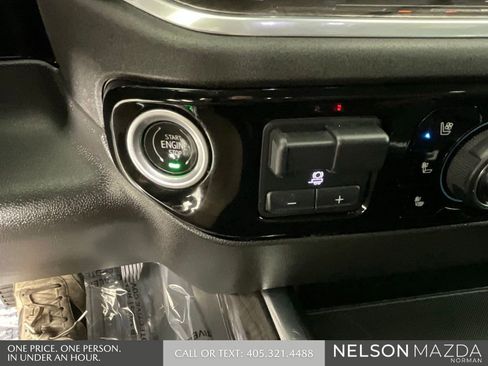 Used 2022 Chevrolet Silverado 1500 LTZ AWD/4WD image 34