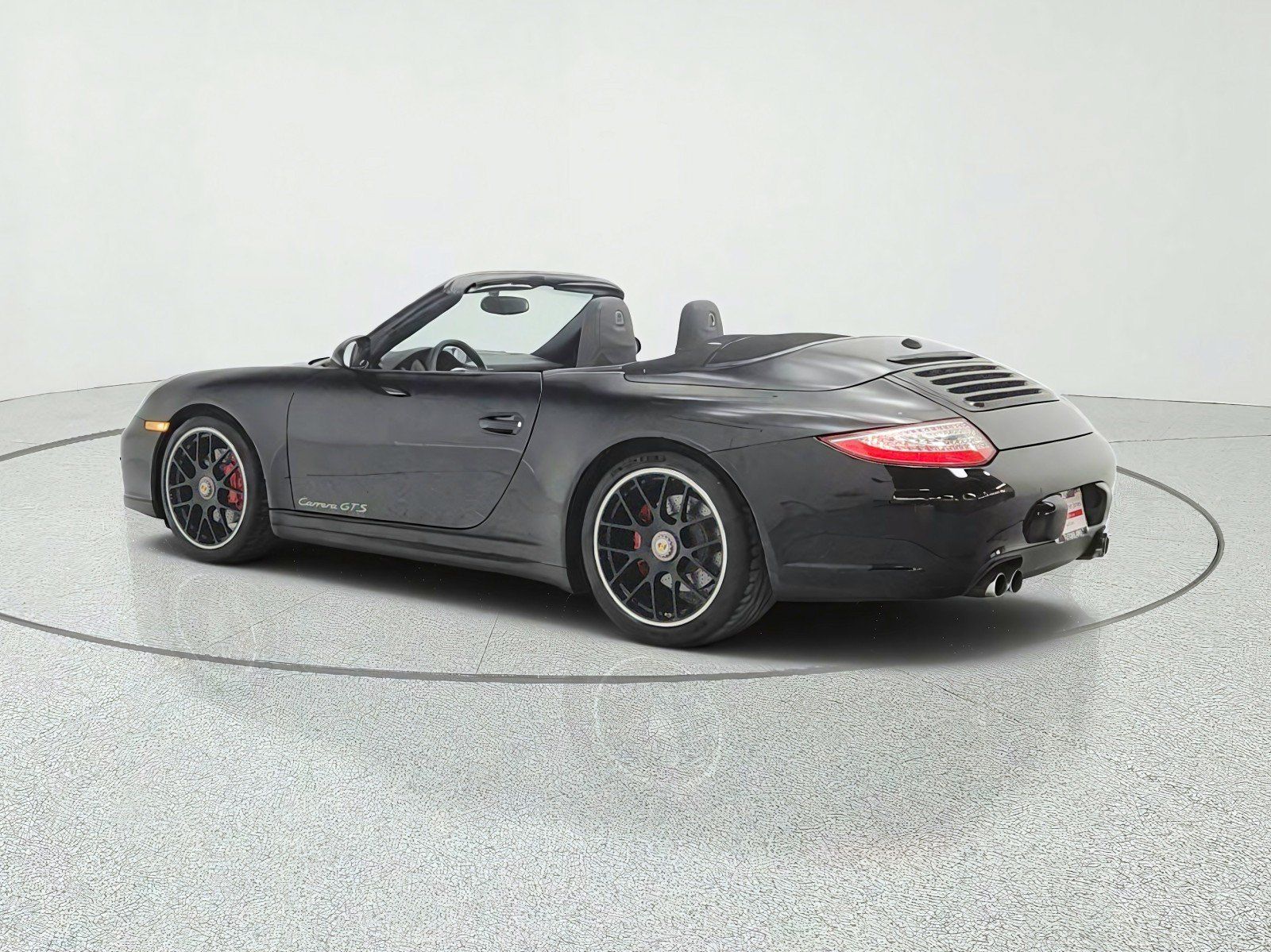 Used 2011 Porsche 911 Carrera GTS RWD image 7