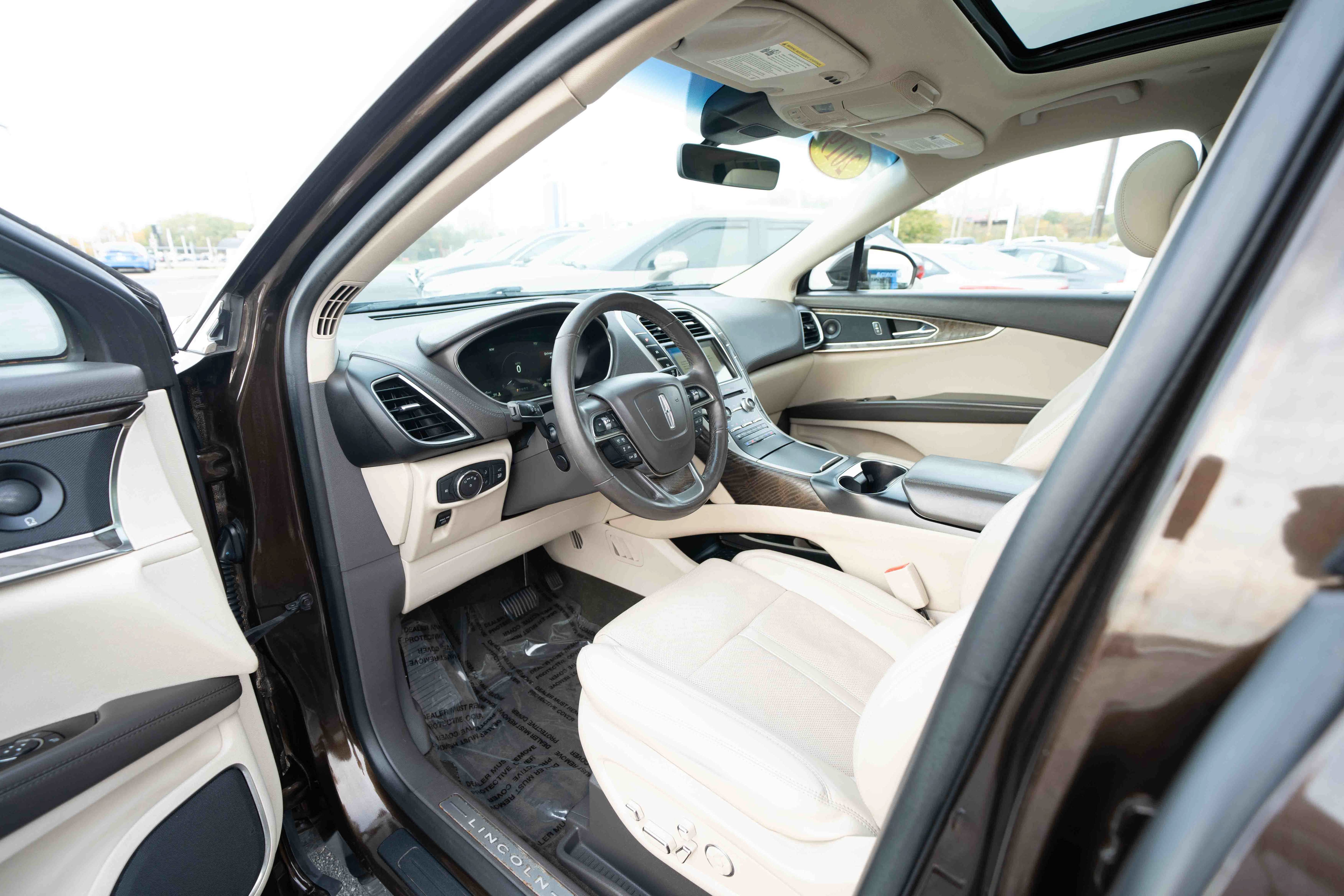 Used 2019 Lincoln Nautilus Reserve AWD/4WD image 8