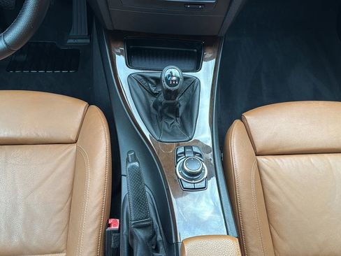 Used 2010 BMW 335i 335i Coupe 2D image 24