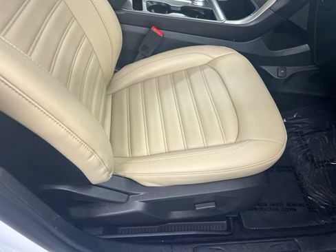 Used 2024 Ford Edge SEL AWD/4WD image 24